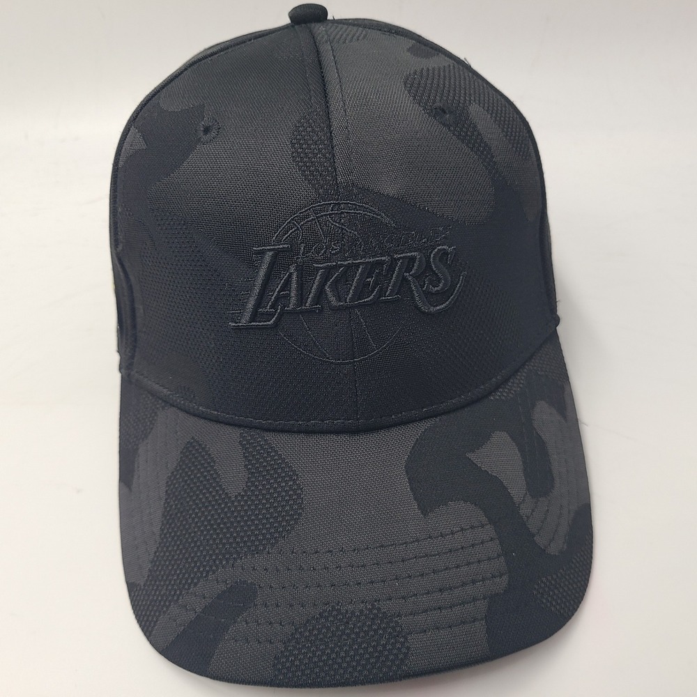 Los Angeles Lakers Hat Snapback Black Camo NBA Pechanga Resort Casino SGA Men